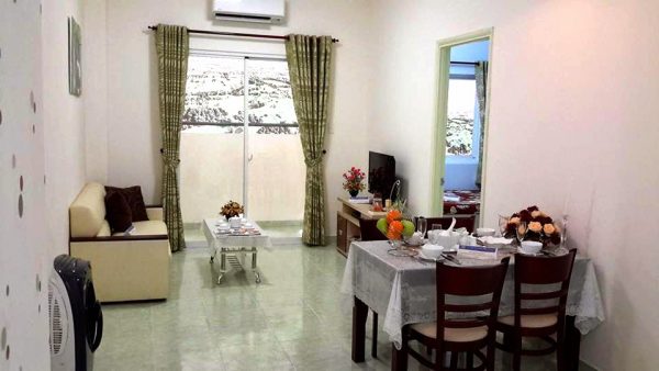 phong khach nha mau hqc plaza 600x338 - Khu chung cư HQC Plaza - Quận 8