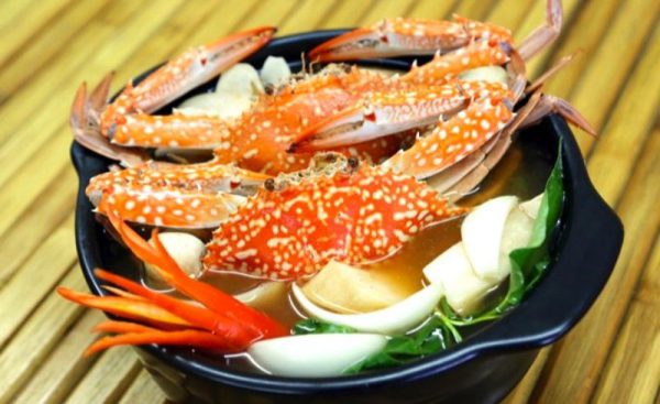 Lau ghe Thai Lan 7 600x367 - Top 10 cách nấu lẩu ghẹ đặc biệt bảo đảm cả nhà sẽ òa lên vì ngon